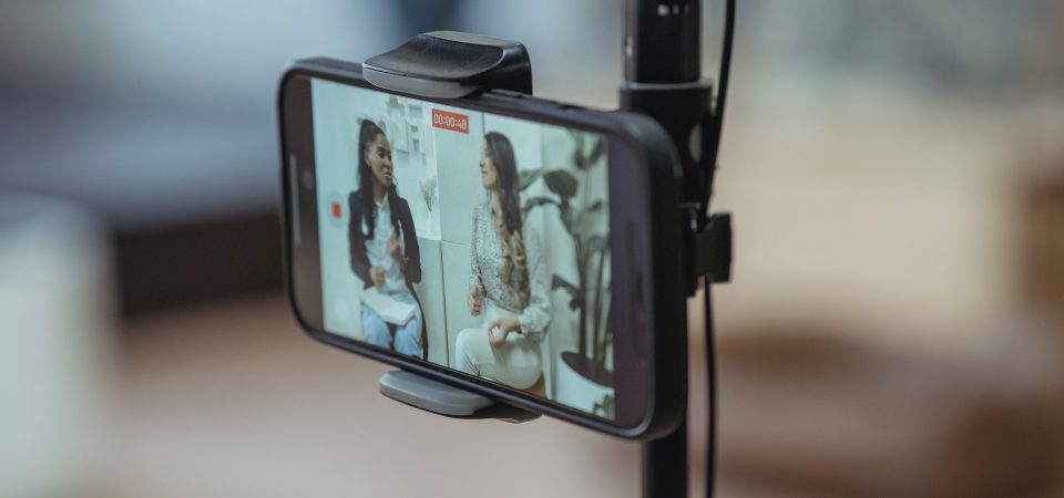 6-unique-ways-to-market-science-technology-on-social-media