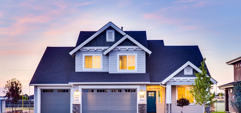 how-to-use-social-media-to-target-people-buying-a-new-home