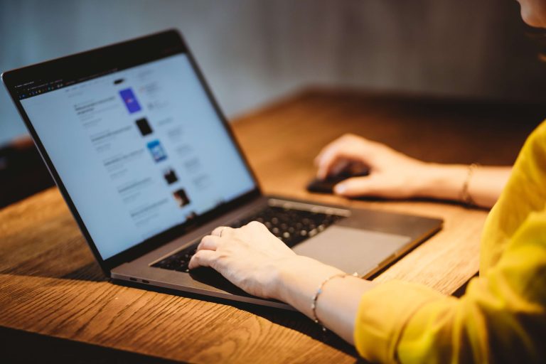 i-took-my-side-hustle-full-time-one-year-ago—here’s-what-i’ve-learned