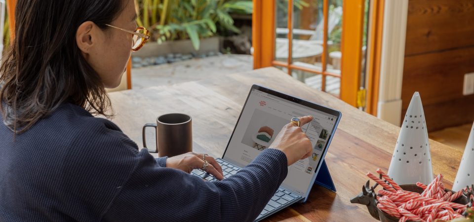how-to-use-social-media-to-market-a-franchise-grand-opening
