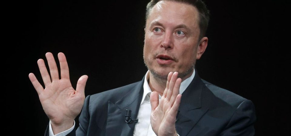 what-elon-musk-is-trying-to-do-with-twitter-versus-what-people-actually-want