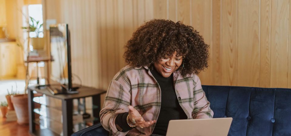 how-to-become-a-linkedin-creator