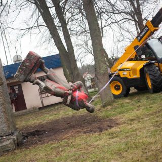 old-statues-are-not-history—despite-the-commentators-on-social-media