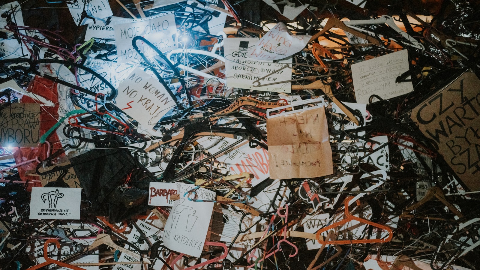Understanding the‍ Pros and​ Cons of Broad Targeting