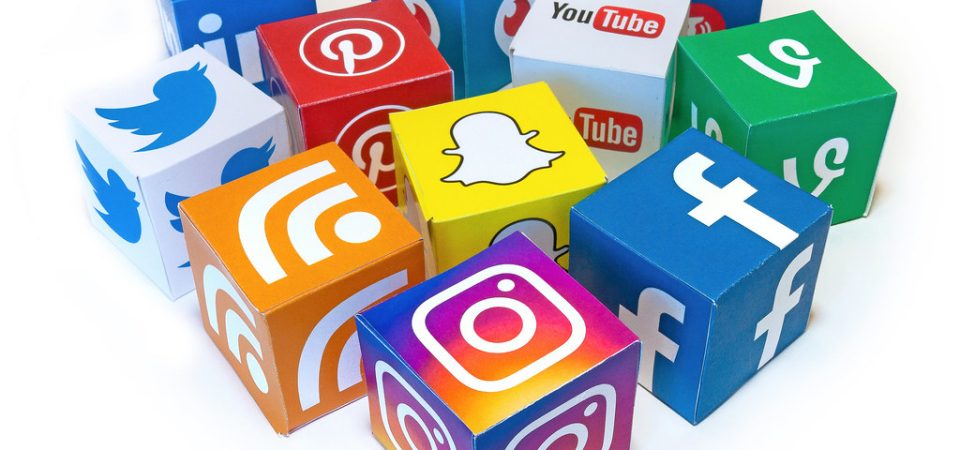 How to Use Social Media to Offer Home Improvement Services