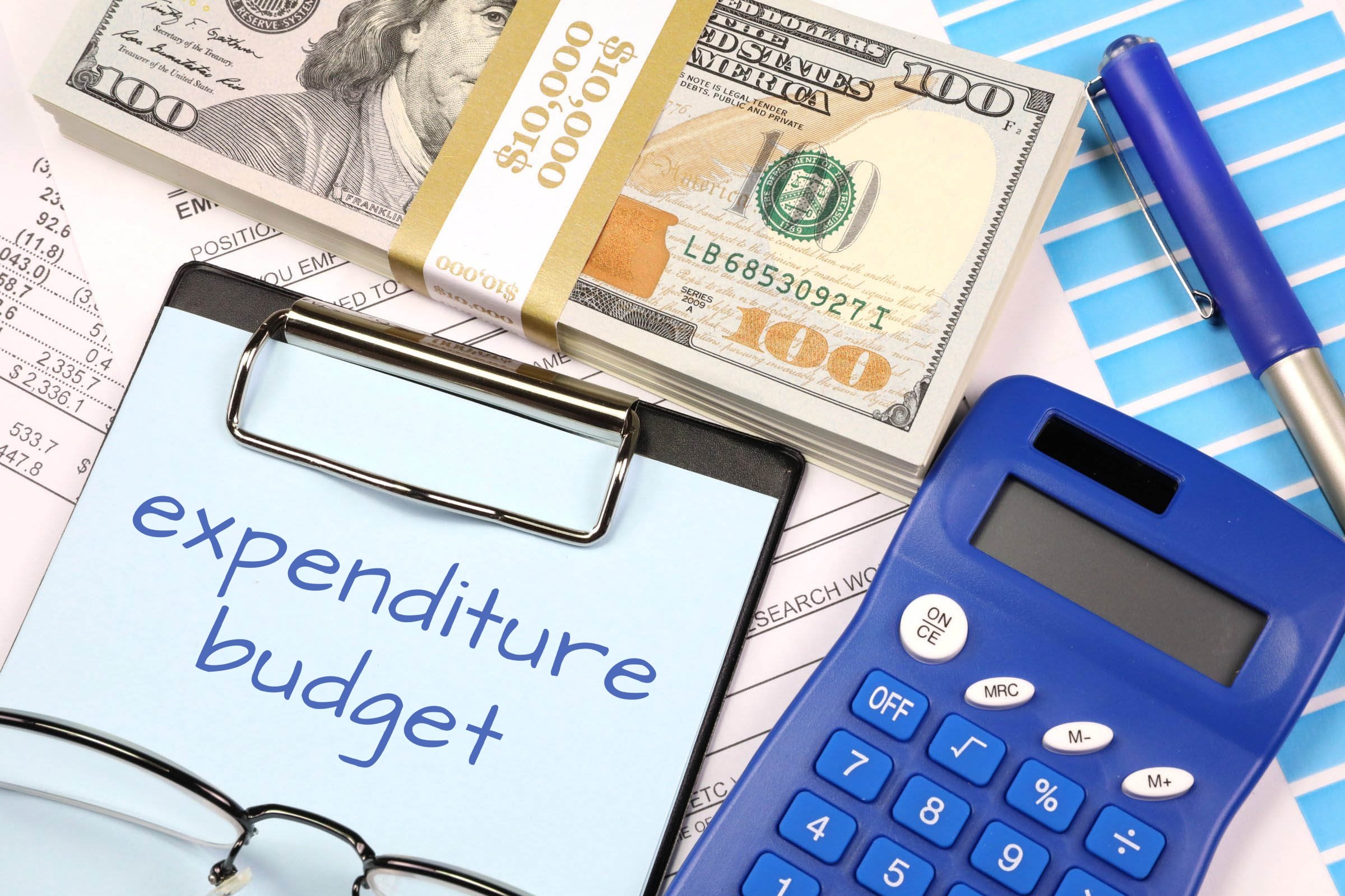 2. Crafting a Practical Budget Schedule: Insights to Optimize Savings, Reduce Debt, and Meet Financial Milestones