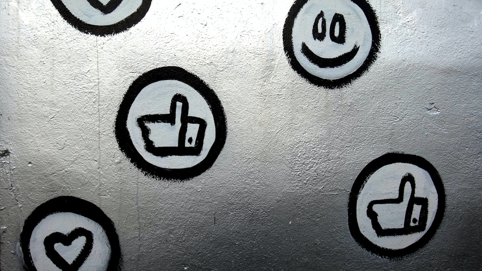 Unveiling‍ the Potential Profits of Selling ⁤Old Twitter Handles