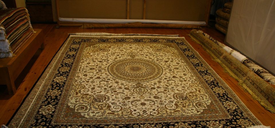 Discover the Four Effective Techniques to Maintain Cleanliness of Your Home Rugs