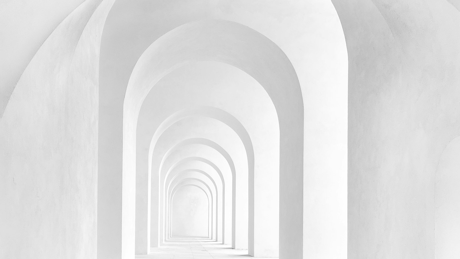 Building Meaningful Connections: Key Learnings‌ from Thread Growth Strategies