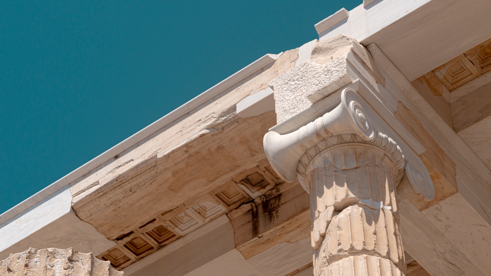 The​ Pillars of a Successful Organizational Strategy: An In-depth Analysis